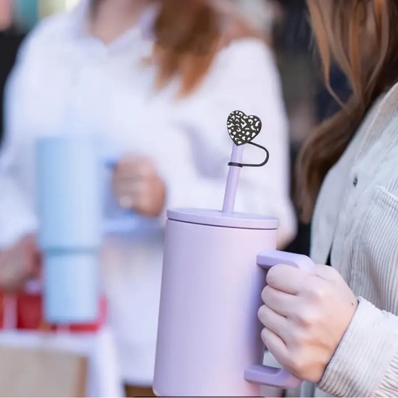 NWOT Straw Covers. Set of 5 - Picture 2 of 3